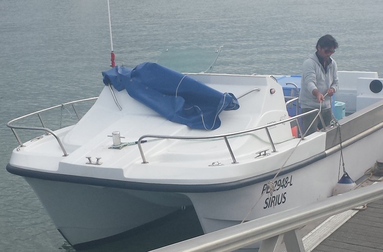 Mestre Marcos Esteves a bordo da embarcação Sirius